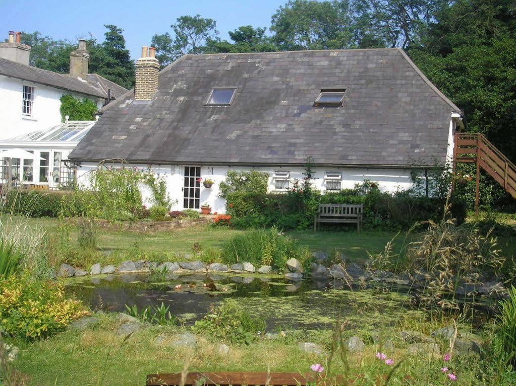 Detling Coachhouse Bed & Breakfast Maidstone Exterior photo